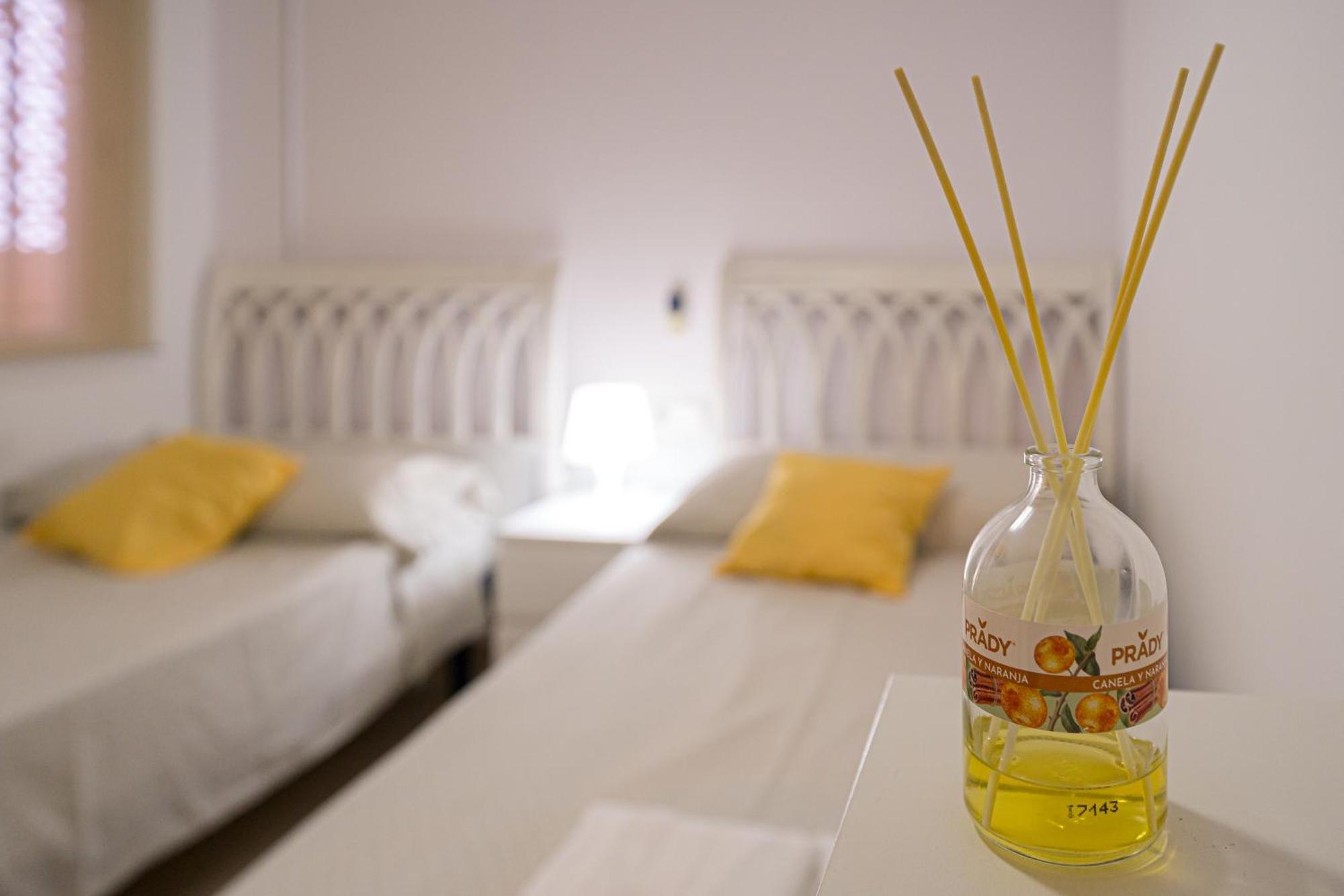 Apartamento Avenida Madrid Benidorm Bagian luar foto